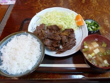 馬焼き肉定食.jpg