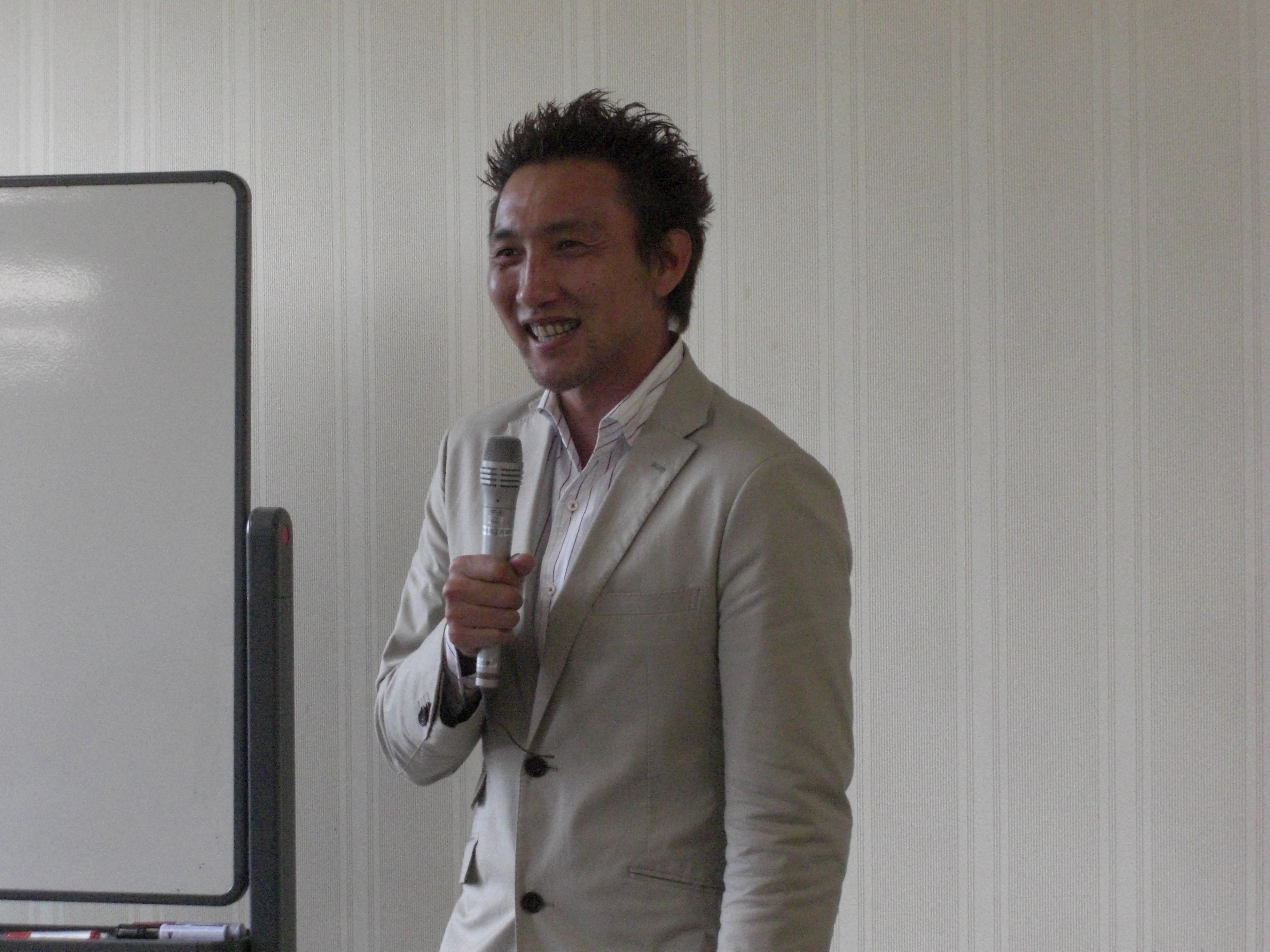 香取貴信氏.JPG